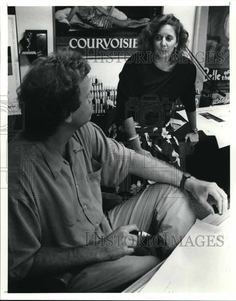 1991 Press Photo Advertisers Neil Probabla and Vivian Henoch - Historic Images