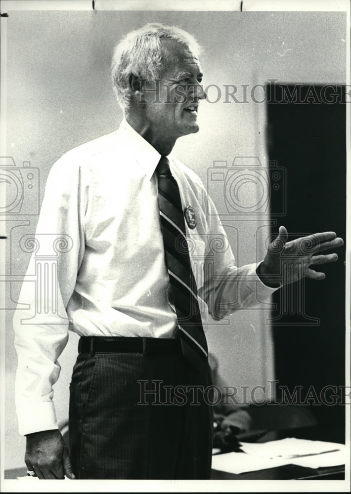 1985 Press Photo Merrill A Grant School Board Candidate- Historic Images