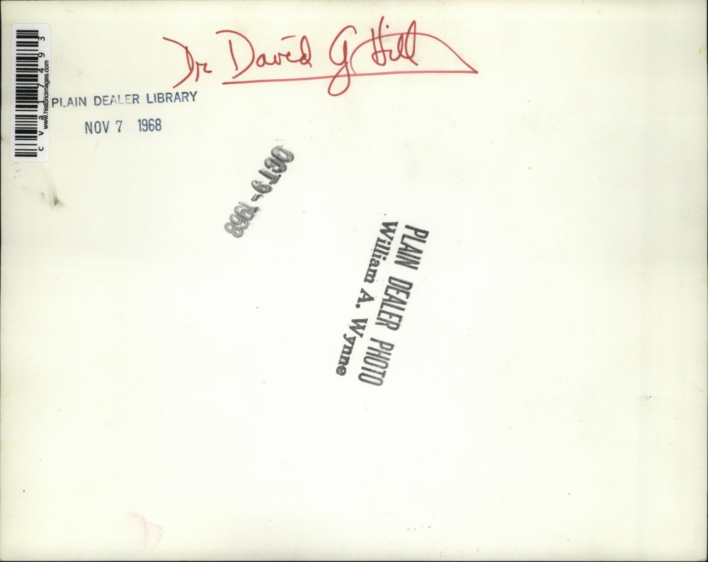 1968 Press Photo Doctor David G. Hill - cva17493