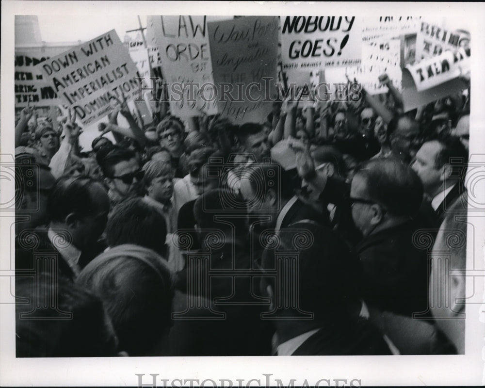 1968 Press Photo Vice President Hubert Humphrey for Presidency campaign - 113- Historic Images