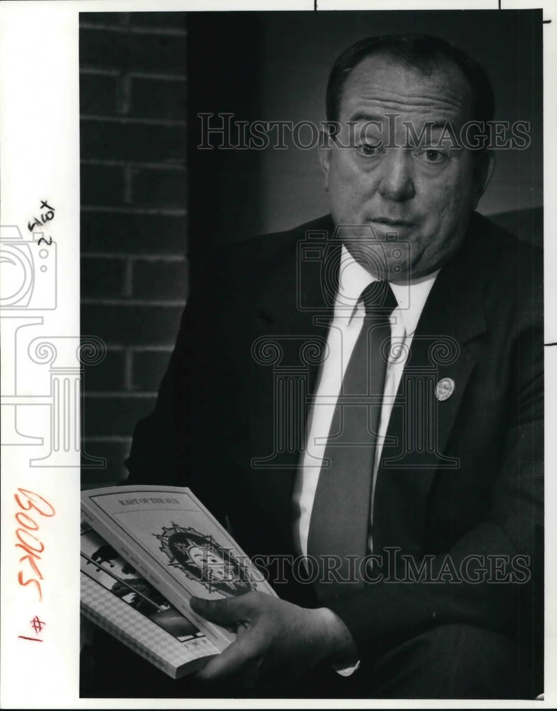 1991 Press Photo Billy Inmom was schoolboard president at the time of strife- Historic Images