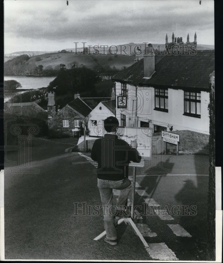 1984 Press Photo The Dittisham village in Devon is a great setting for paintings- Historic Images