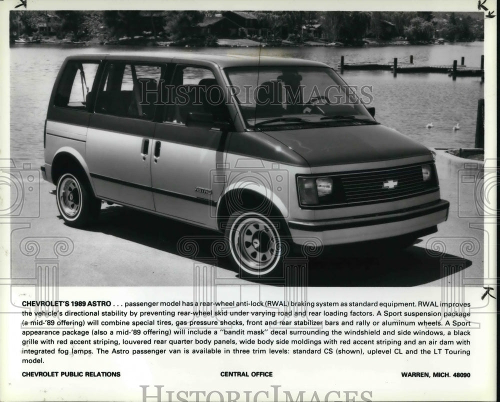 1989 Press Photo Chevrolet&#39;s Astro auto model for 1989- Historic Images