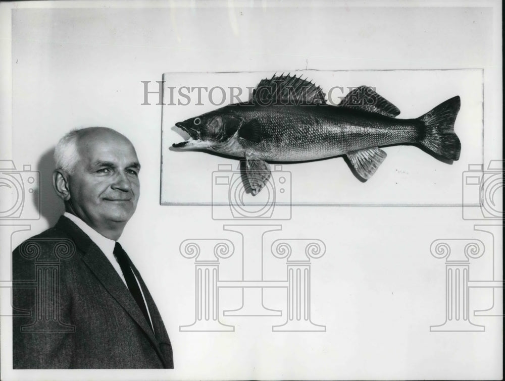 1966 Press Photo Director John W. Booth- Historic Images
