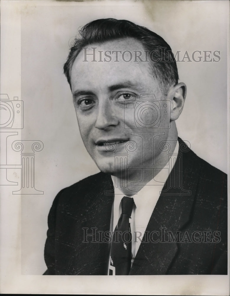 1954 Press Photo Zolton Greenhot, Soccer promoter- Historic Images