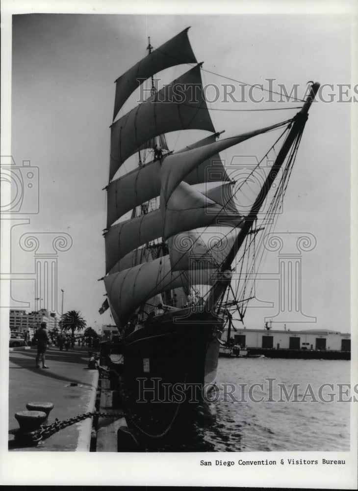 1964 Press Photo The majestic windjammer sailed around the world- Historic Images