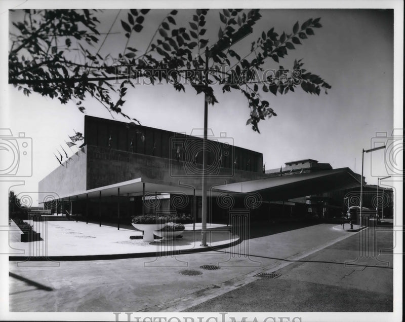 Load image into Gallery viewer, 1962 Press Photo O'Keefe Center for performing Arts in Toronto Canada.
