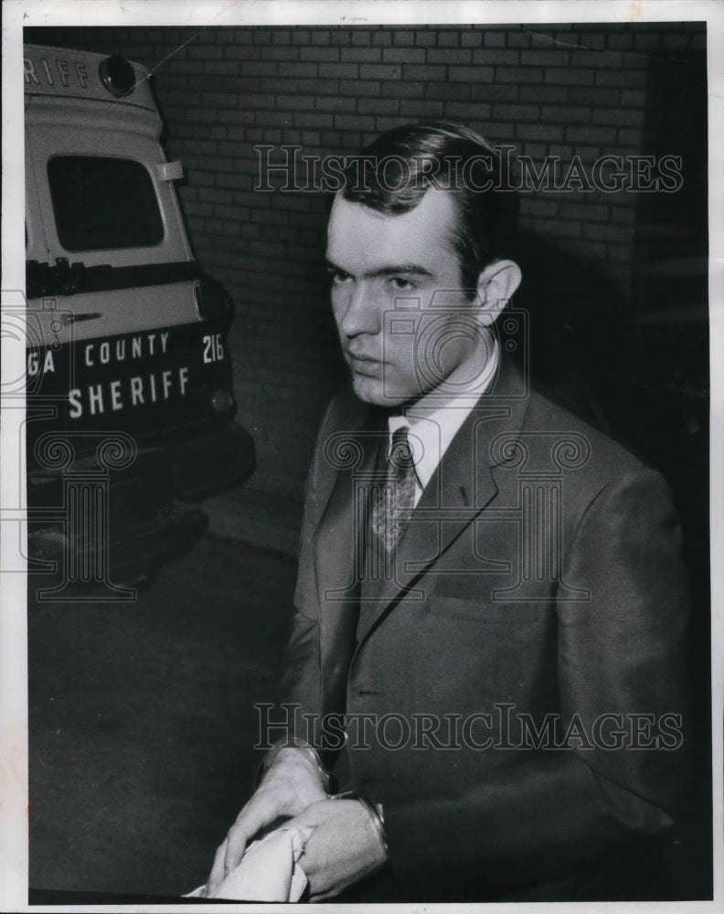 1969 Press Photo Orville Stifel II at the county jail- Historic Images