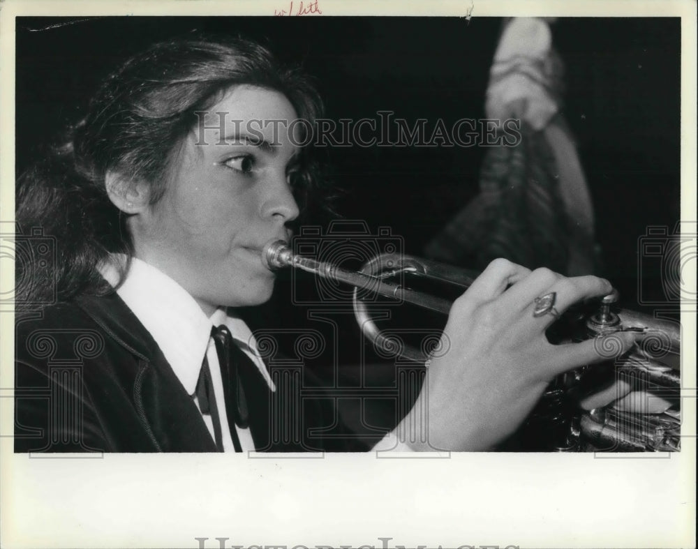 1979 Press Photo Ilona Kuprevicius with her saxophone - Historic Images