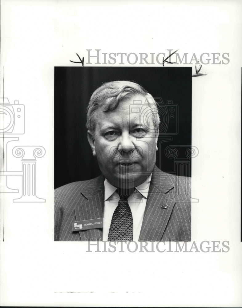 1985 Press Photo Richard J. Kelly at Mid-Day Club,Koreans leave on trade mission- Historic Images