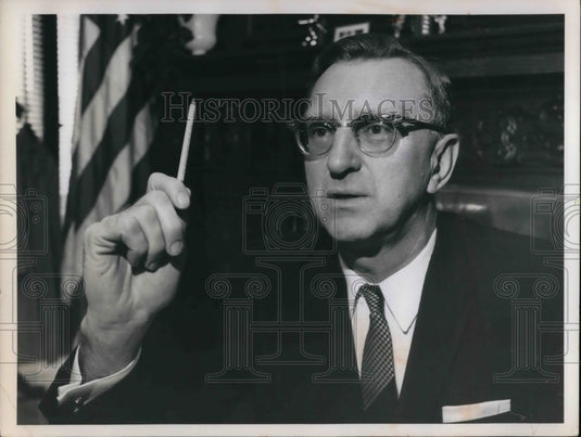 1965 Press Photo Mayor Ralph Locher Holding a Pencil - cva27795