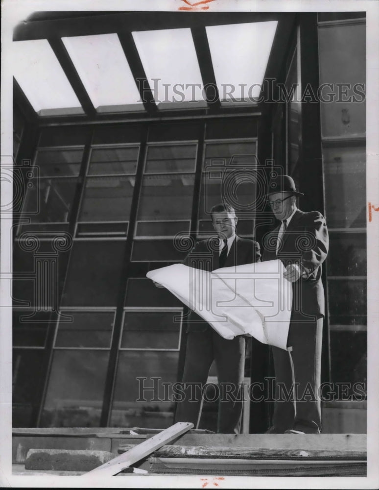 1956 Press Photo Joseph McCullough and Edward Flynn- Historic Images