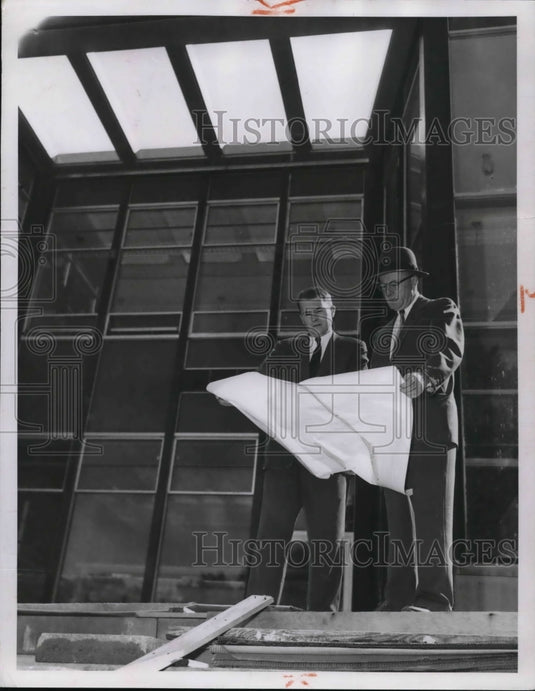 1956 Press Photo Joseph McCullough and Edward Flynn- Historic Images