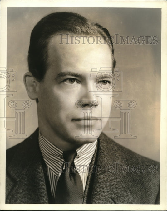 1944 Press Photo Myron McCormick plays the leading masculine role- Historic Images