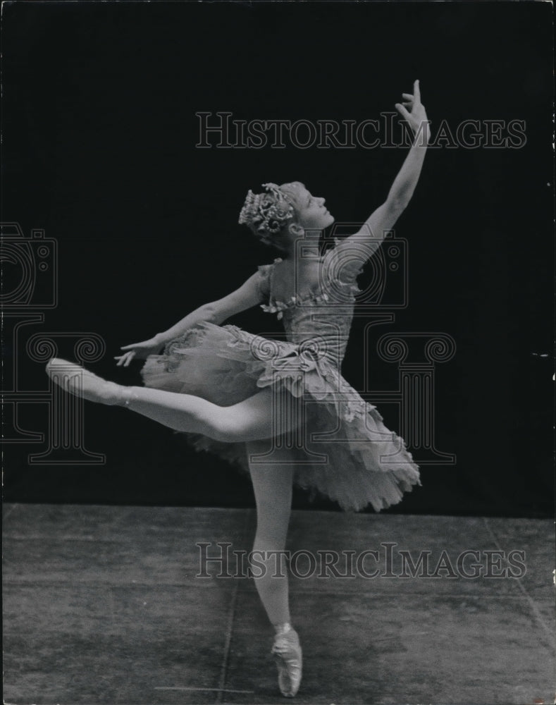 1975 Press Photo Galino Ragozina Panor in The Nutcracker- Historic Images