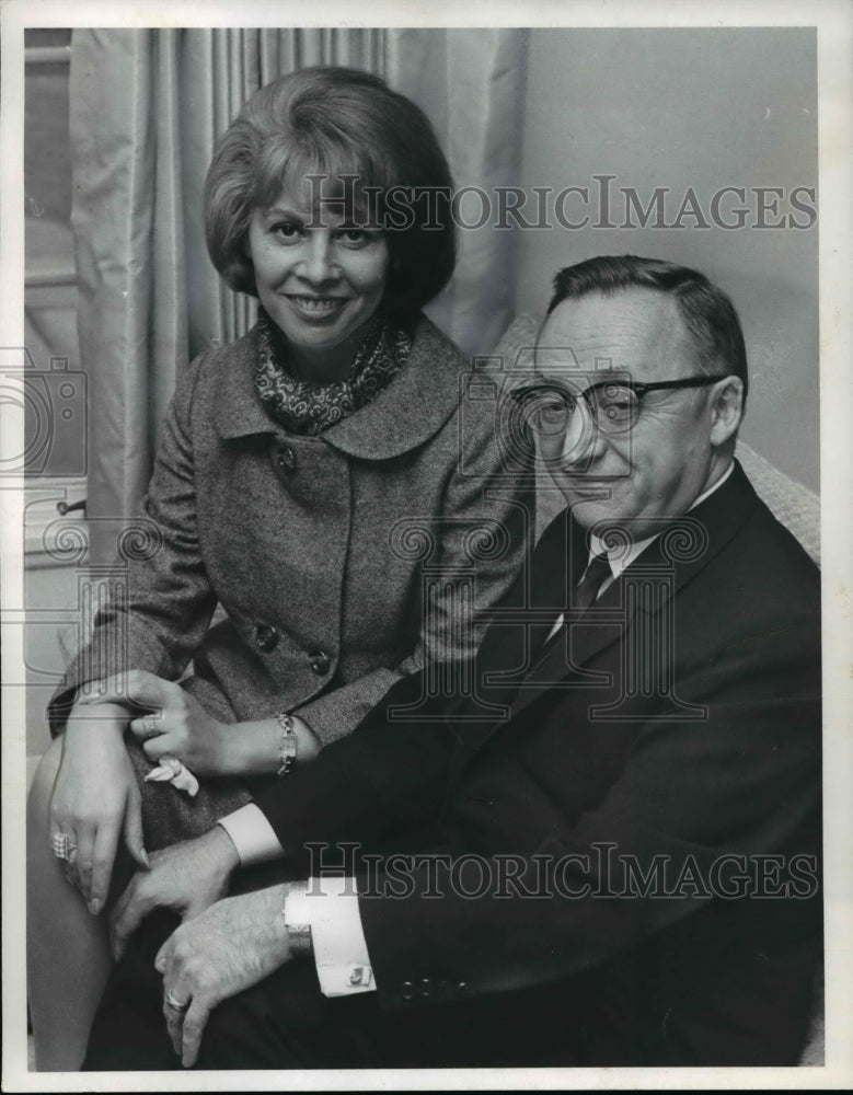 1965 Press Photo Mr and Mrs Maurice Soltyman- Historic Images