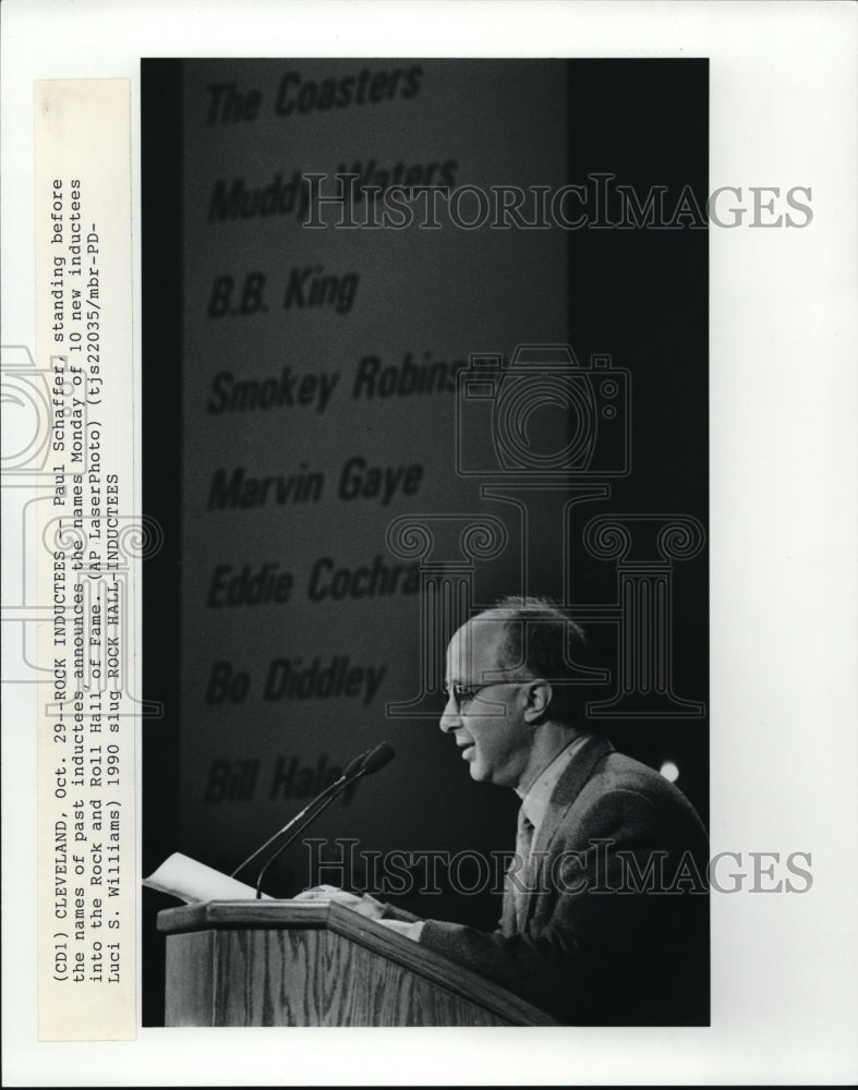 1990 Press Photo Paul Schaffer annouced the Rock and Roll Hall of Fame - Historic Images