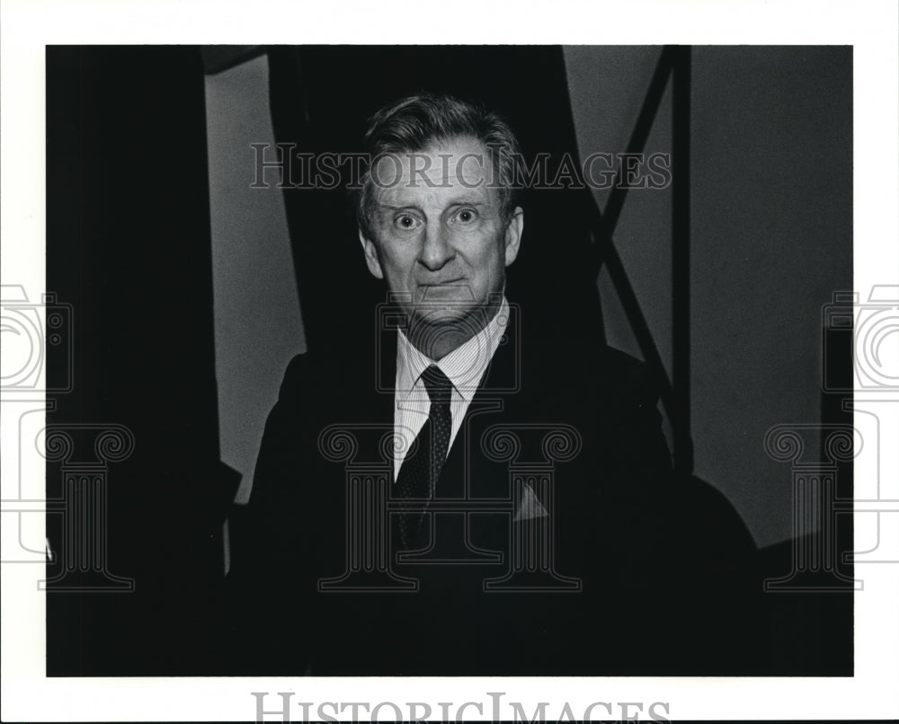 1990 Press Photo John Franklyn Robbins, English actor starring in Delicate Bal- Historic Images