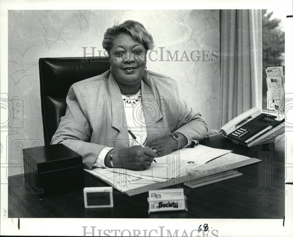 1990 Press Photo Marcia Samuels of McMullen Realty, Realist of the Year- Historic Images