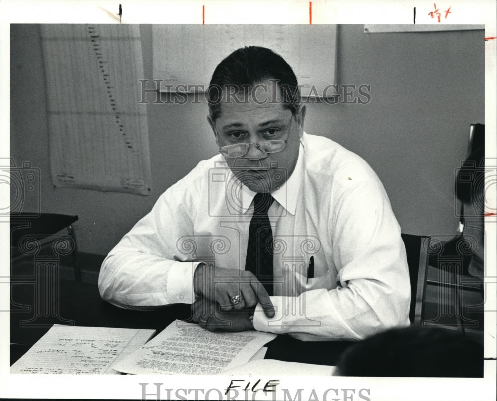 1991 Press Photo James K Stacy, Project manager, Cuyahoga County Jail project- Historic Images