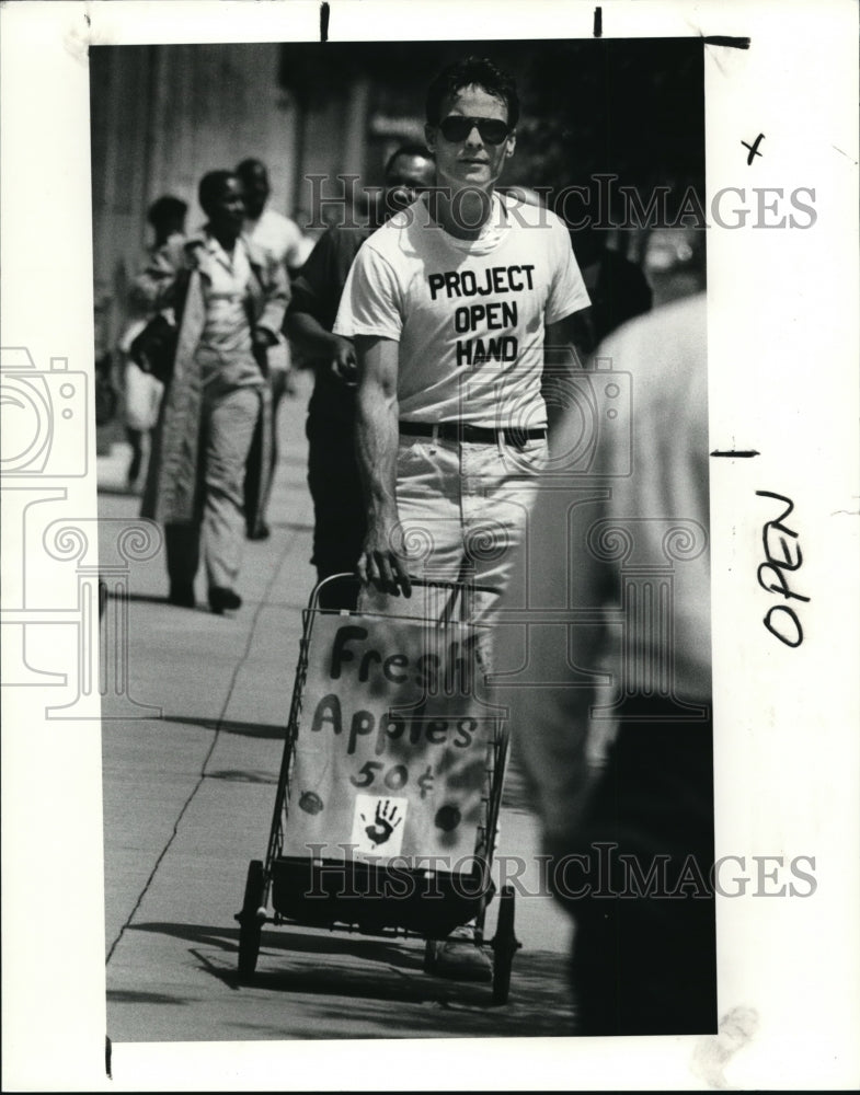 1990 Press Photo Kevin Sneed - Historic Images