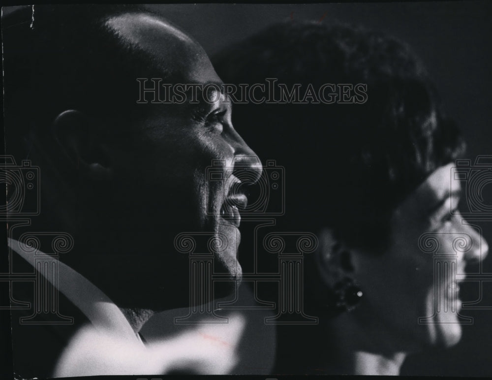 1968 Press Photo Mayor and Mrs Carl Stokes of Cleveland - cva43462- Historic Images