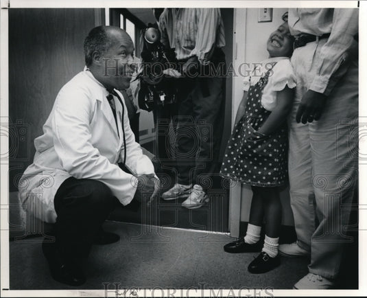 1991 Press Photo Louis Sullivan, Sec of US Dept of Health & Human Services - Historic Images