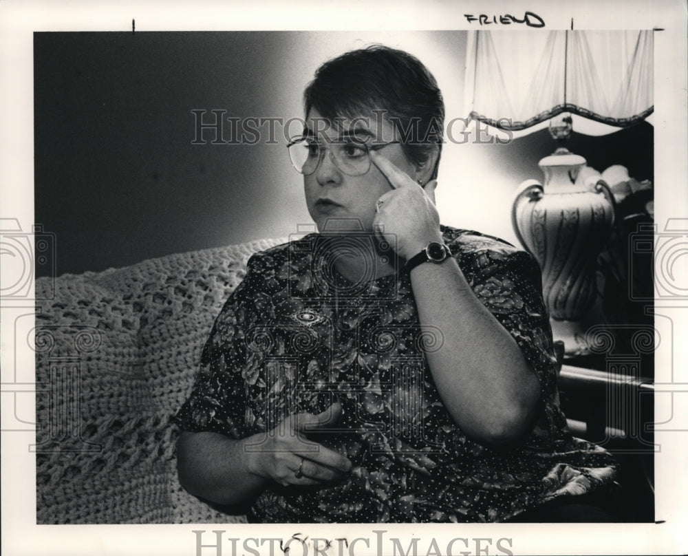 1991 Press Photo Carol Soos Organized Local Chapter of Compassionate Friends- Historic Images