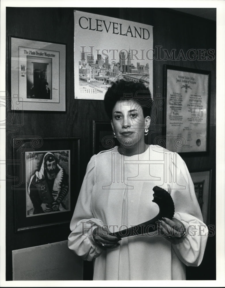 1991 Press Photo Rabbi Susan Stone Beth Israel Temple- Historic Images