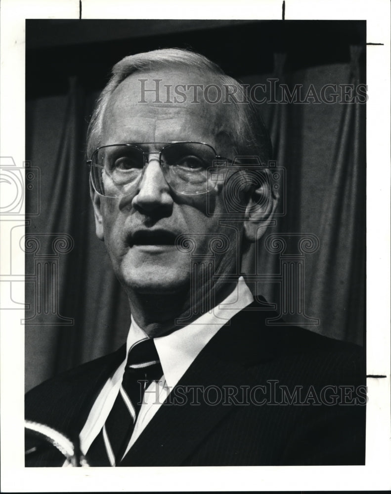 1990 Press Photo FBI Director William Sessions at the City Club- Historic Images