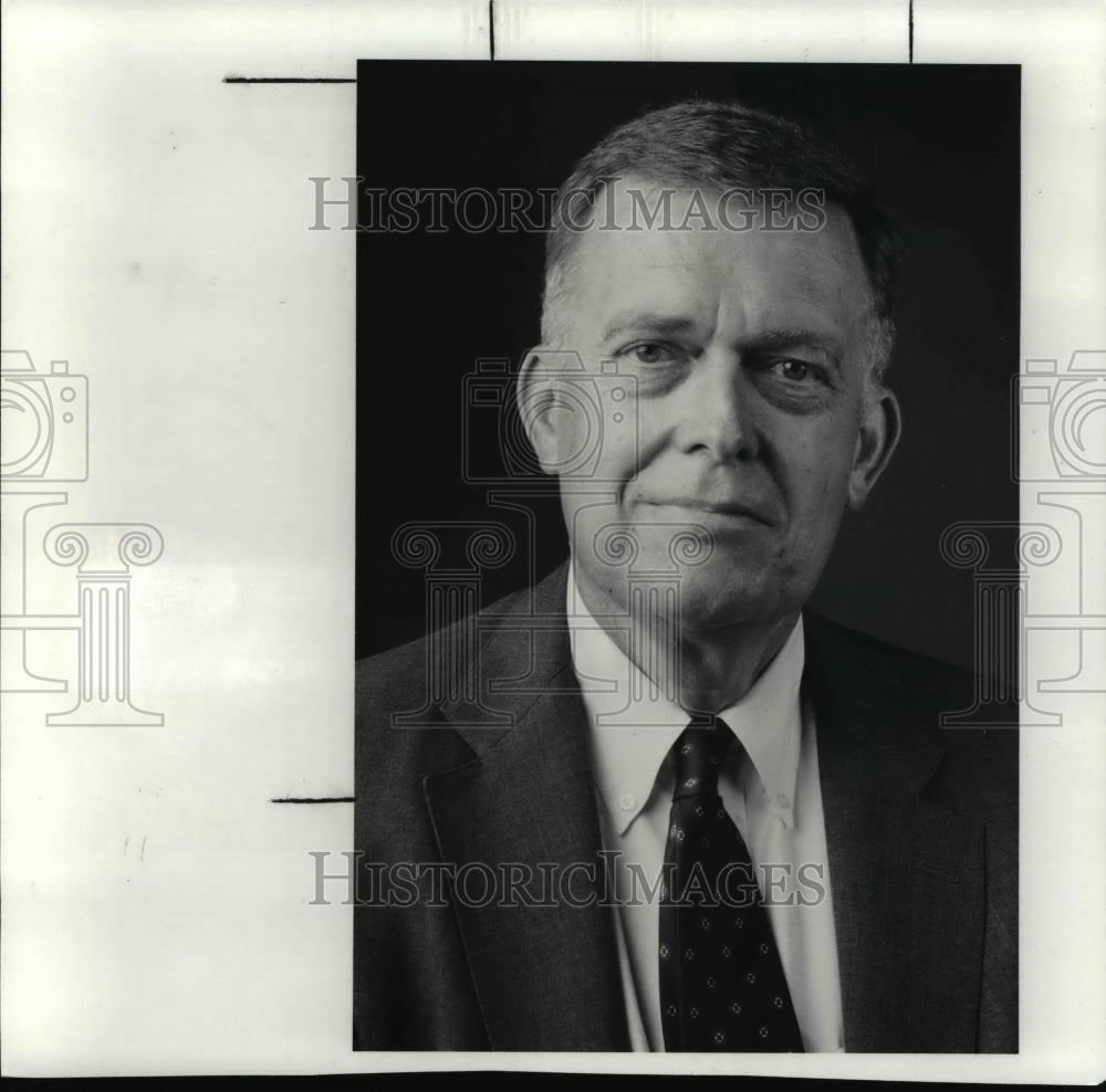 1991 Press Photo T. Douglas Stenberg, retiring Headmaster of the Wohawken School- Historic Images