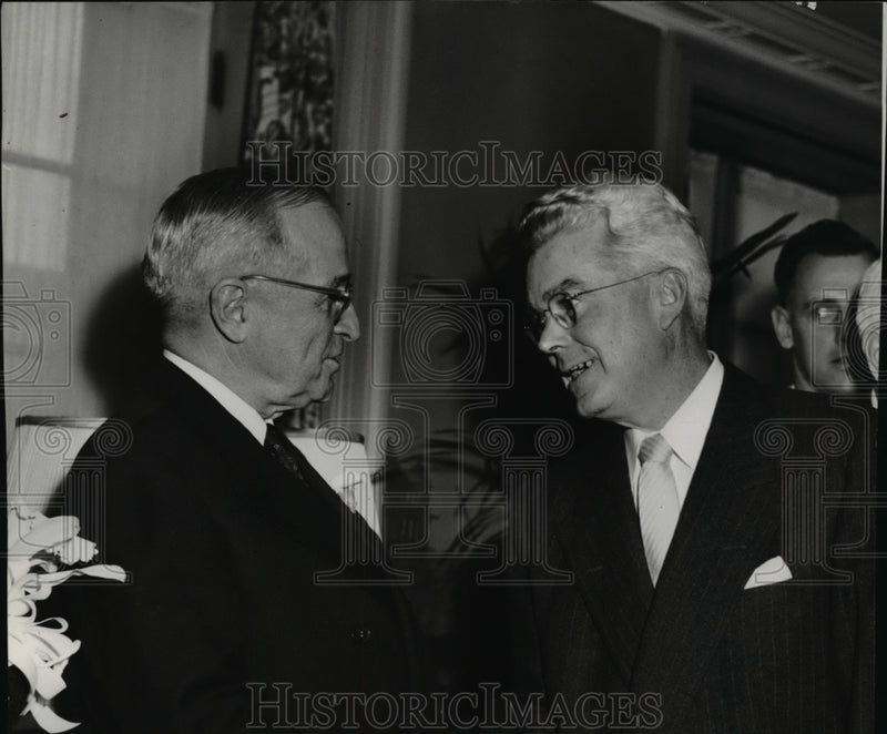 Load image into Gallery viewer, 1955 Press Photo Truman and Mike Feighan - cva45486
