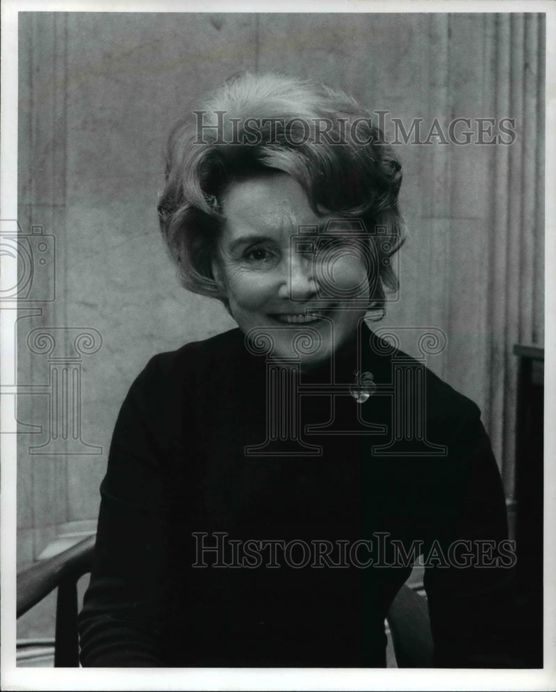 Load image into Gallery viewer, 1973 Press Photo Litton Industries Inc. former director, Mrs. Jayne Spain
