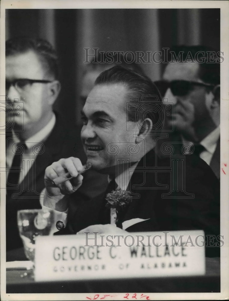 1964 Press Photo Gov. George Wallace at Gov. Conference in Cleveland- Historic Images