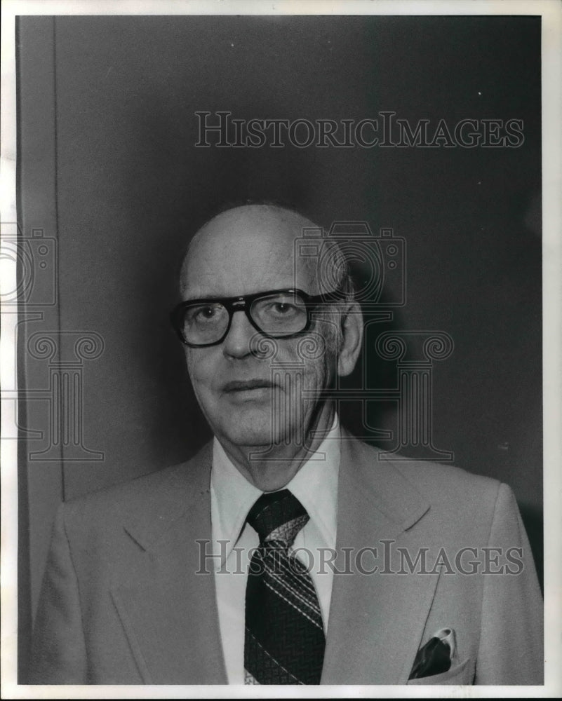 1974 Press Photo Paul Weber- Historic Images