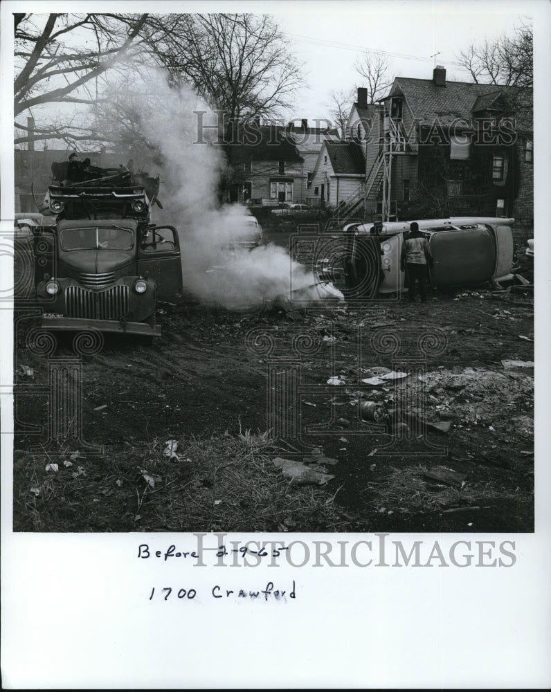 1965 Press Photo The cars at the Hough area in Crawford- Historic Images