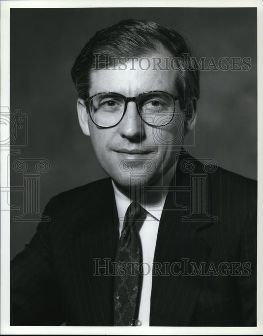 1997 Press Photo Dallas L. Salisbury- Historic Images