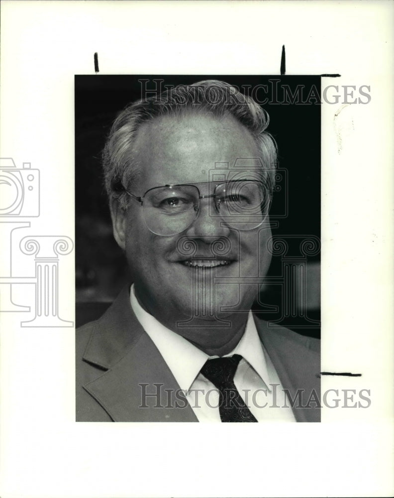 1990 Press Photo Dave Youngdahl at St. Lukes Hospital- Historic Images