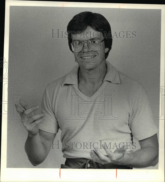 1981 Press Photo Terry Wood Los Angeles Rock Columnist - Historic Images