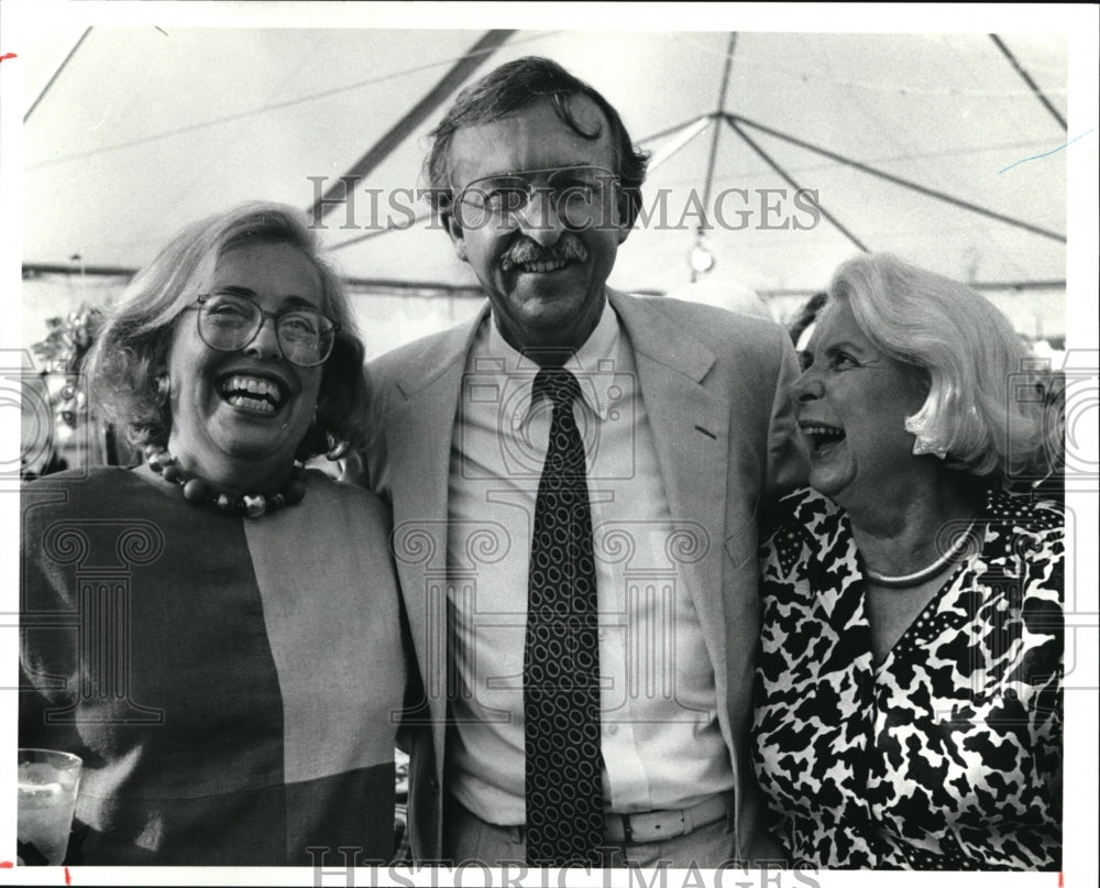 1991 Press Photo Linda Turner, Bob and Ann Wismar- Historic Images