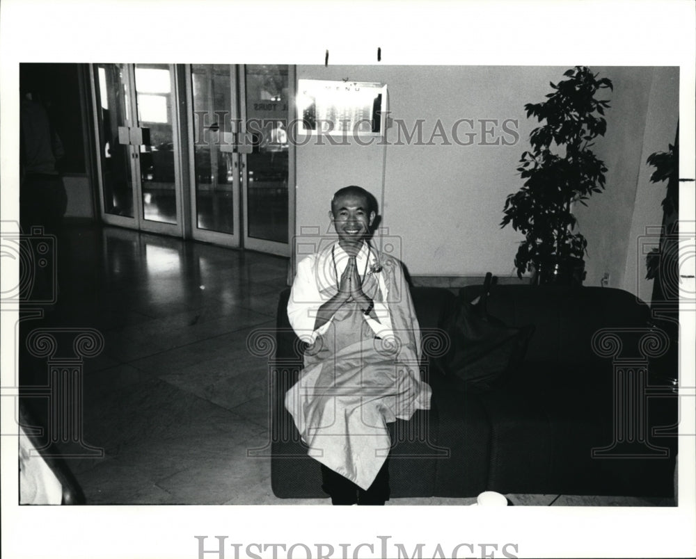 1990 Press Photo Junsei Terasawa, Japanese Buddhist monk- Historic Images