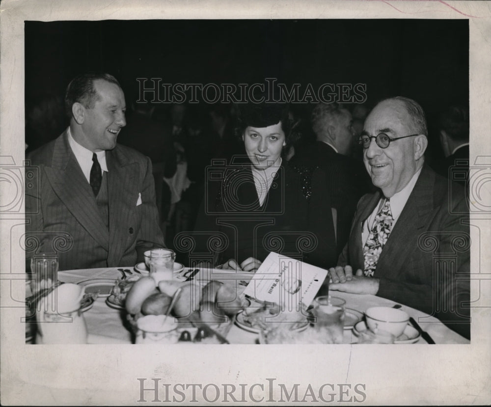 1955 Press Photo Ed Bang- Historic Images