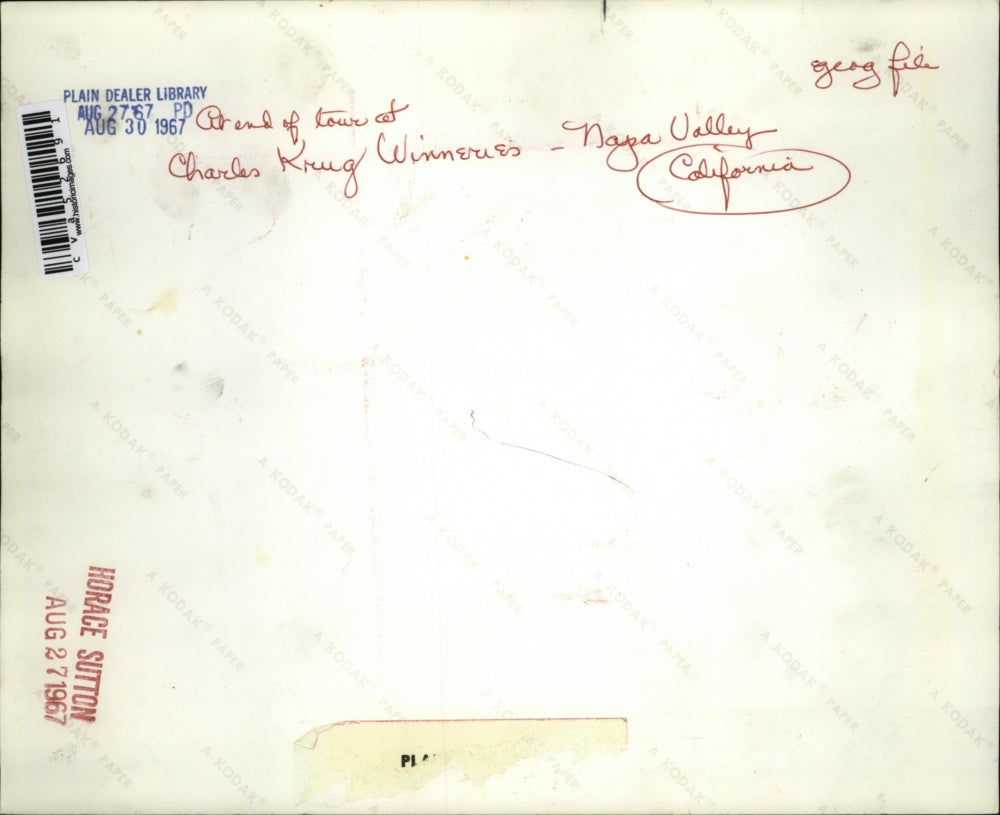 1967 Press Photo The Charles Krug Wineries Tour in Nappa Valley, California