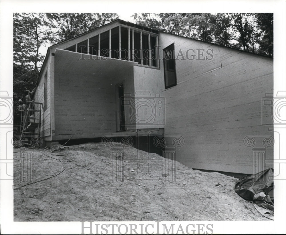 1977 Press Photo Construction Homes- Historic Images