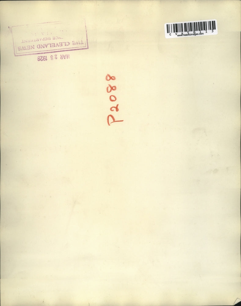 1929 Press Photo Michael Froelich check received