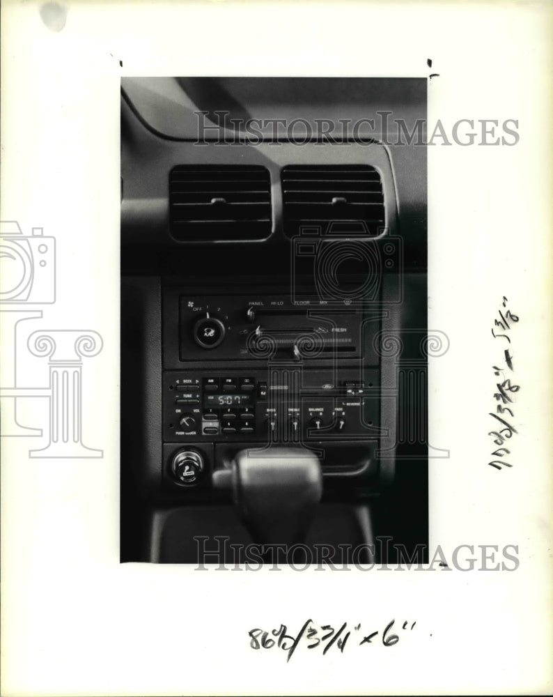 1990 Press Photo Interior of Ford Escort LX Model 1991 - Historic Images