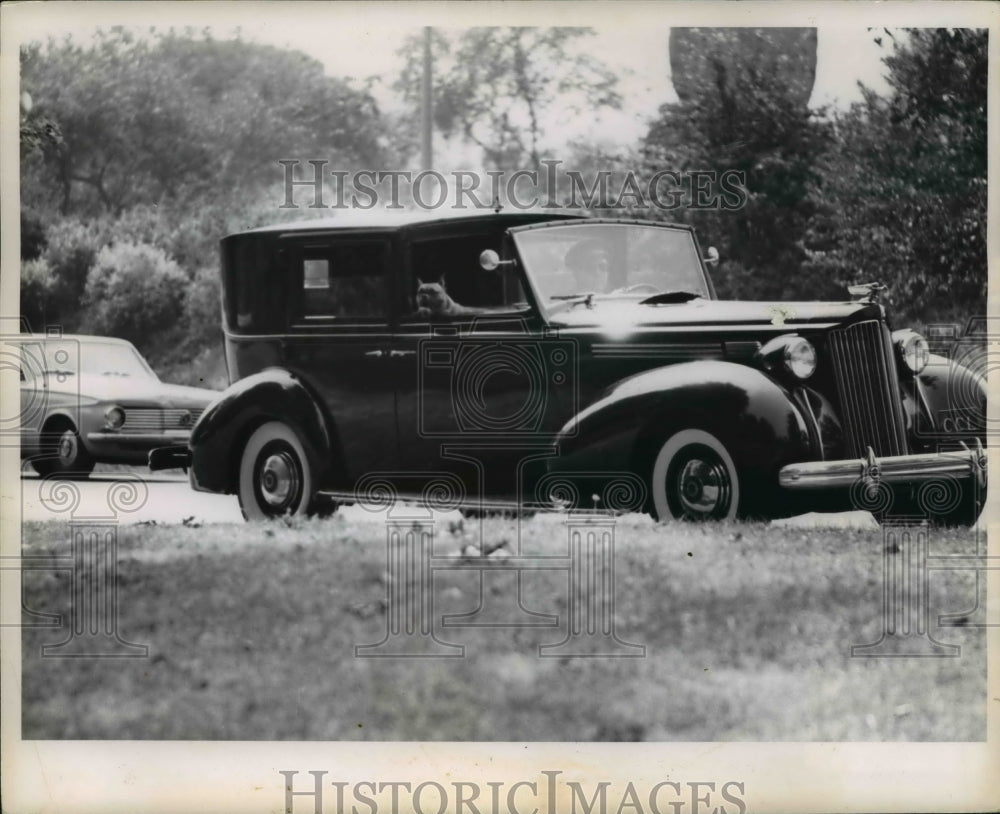 1964 Press Photo The Packard Opera car rented regularly from Classic Coaches- Historic Images