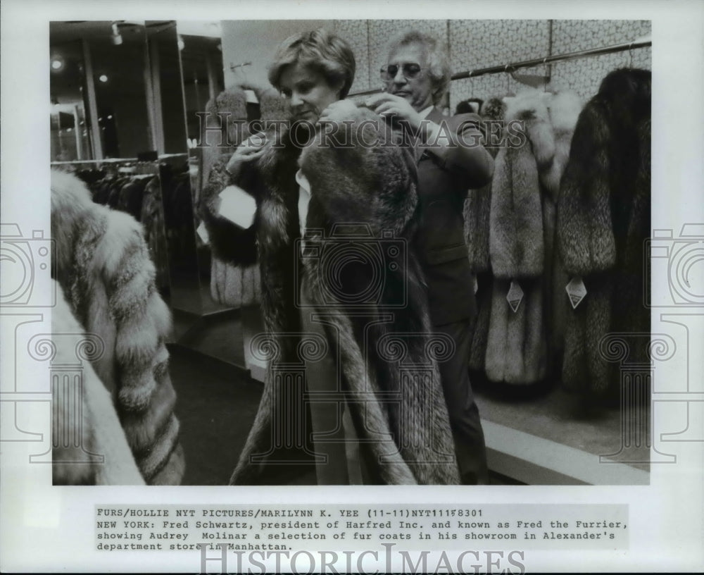 1984 Press Photo Fur Industry - cva61030- Historic Images