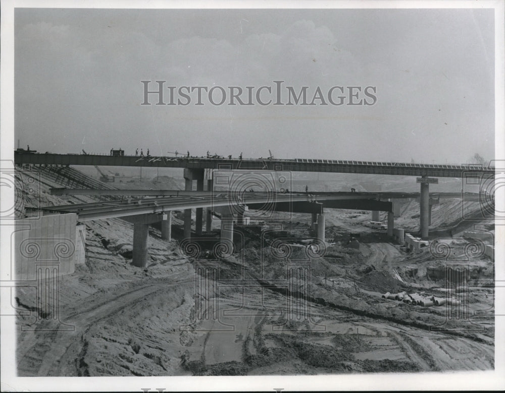 1965 Press Photo Four level interchange for the Willow and Clark Freeway- Historic Images