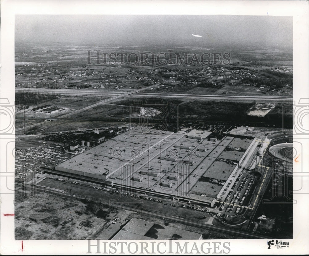 1965 Press Photo Ford Motor Complany- Historic Images